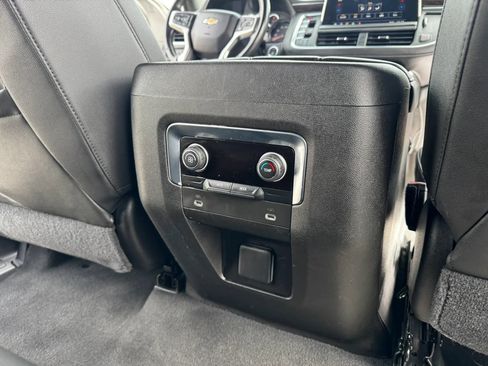 Used 2021 Chevrolet Tahoe LT RWD image 18