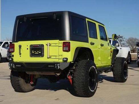 Used 2017 Jeep Wrangler Unlimited Sport w/ Connectivity Group image 9