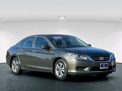 Used 2013 Honda Accord LX image 8