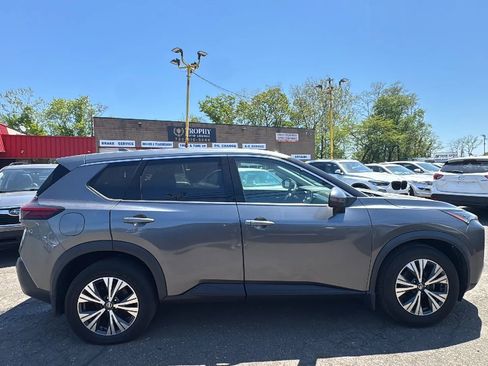 Used 2021 Nissan Rogue SV AWD/4WD image 4