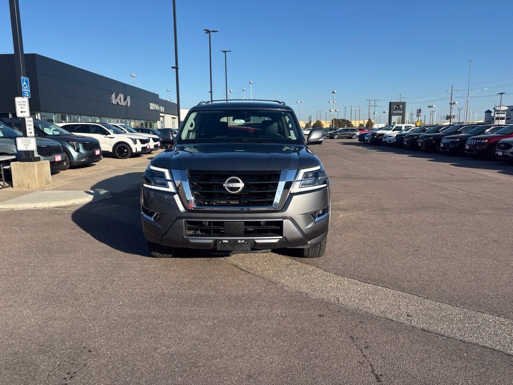 Used 2023 Nissan Armada SL w/ Cargo Package AWD/4WD image 2
