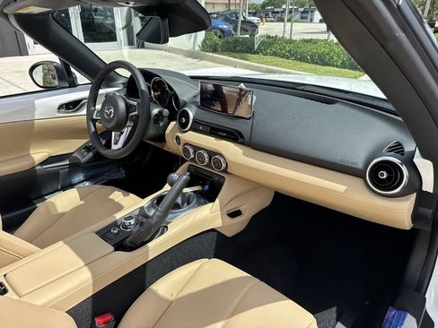 New 2026 MAZDA MX-5 Miata Grand Touring RWD image 14