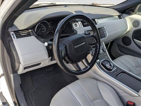 Used 2015 Land Rover Range Rover Evoque Pure Premium AWD/4WD image 9