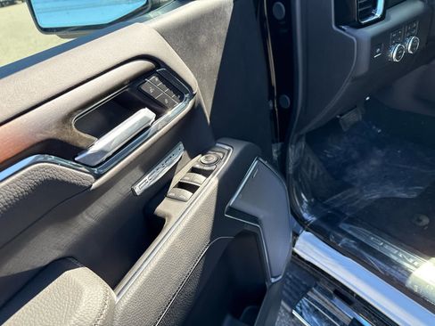 New 2026 GMC Sierra 1500 Denali AWD/4WD image 14