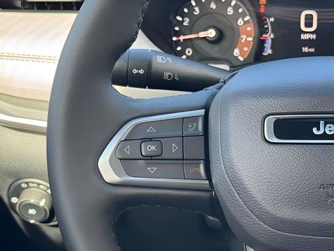 New 2026 Jeep Compass Limited AWD/4WD image 15