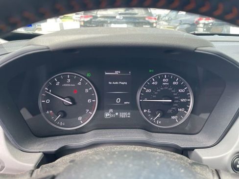Used 2024 Subaru Crosstrek 2.5i Limited AWD/4WD image 18