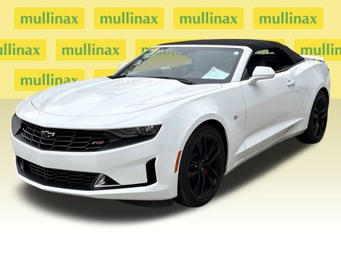 Used 2023 Chevrolet Camaro LT w/ RS Package image 12