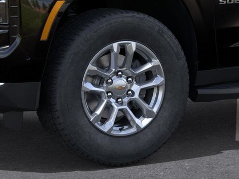 New 2026 Chevrolet Suburban LT w/ Advanced Technology Package AWD/4WD image 9