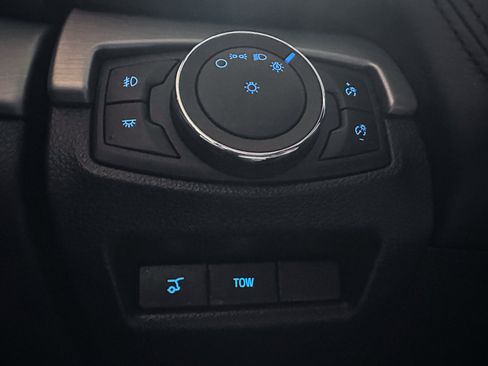 Used 2016 Ford Explorer Platinum AWD/4WD image 60