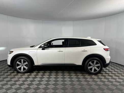 Used 2024 Honda Prologue EX image 8