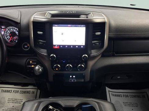 Used 2022 RAM 1500 Laramie AWD/4WD image 11
