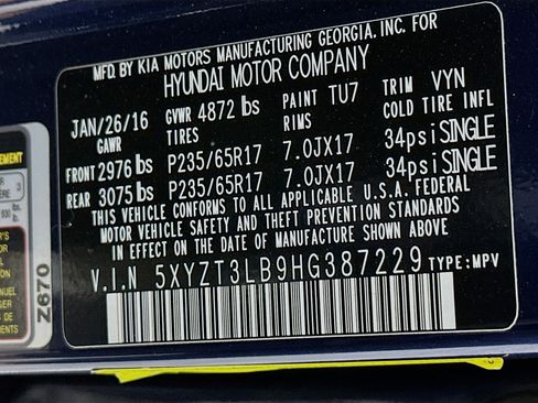 Used 2017 Hyundai Santa Fe Sport FWD image 12