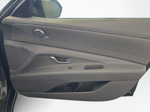 New 2026 Hyundai Elantra Sport FWD image 42