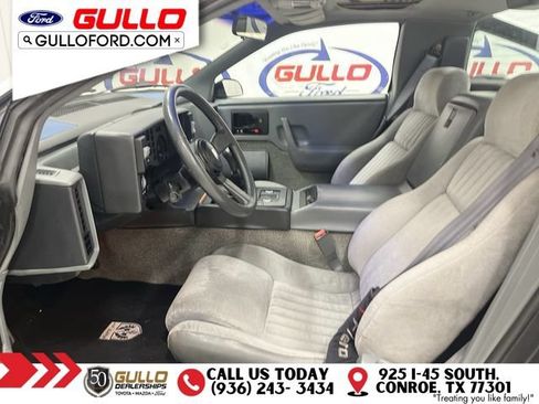 Used 1988 Pontiac Fiero GT RWD image 22