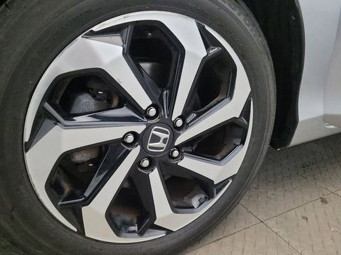 Used 2017 Honda Accord EX image 31