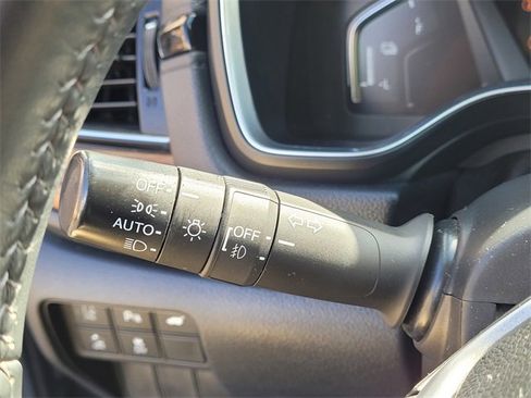 Used 2020 Honda CR-V Touring image 17
