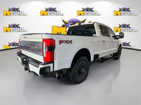 Used 2023 Ford F250 Platinum AWD/4WD image 4