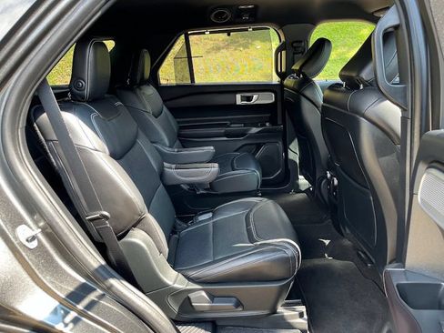 Used 2020 Ford Explorer ST AWD/4WD image 39