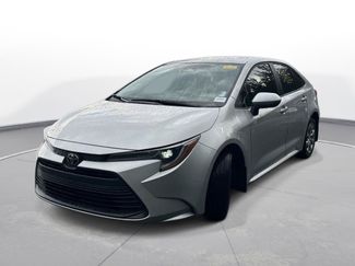 Used 2026 Toyota Corolla LE FWD video 2