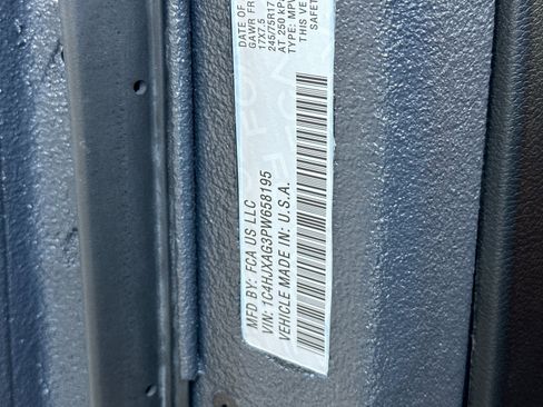 New 2023 Jeep Wrangler Sport S image 22