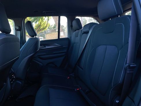 New 2026 Jeep Grand Cherokee Laredo RWD image 30