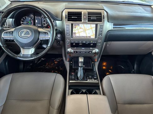 Used 2021 Lexus GX 460 Premium w/ Premium Package AWD/4WD image 14