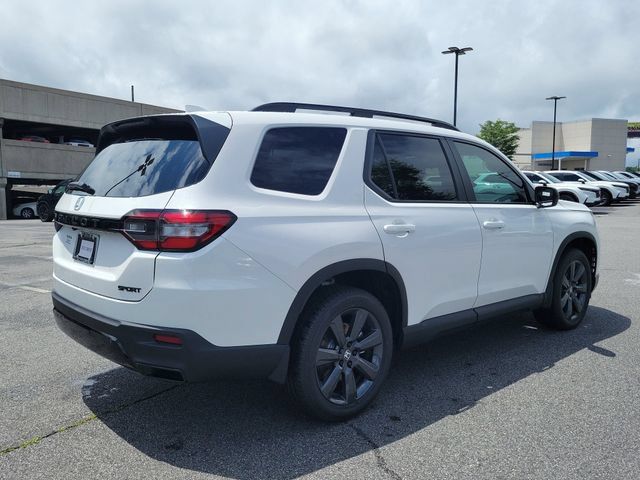 New 2026 Honda Pilot Sport image 4