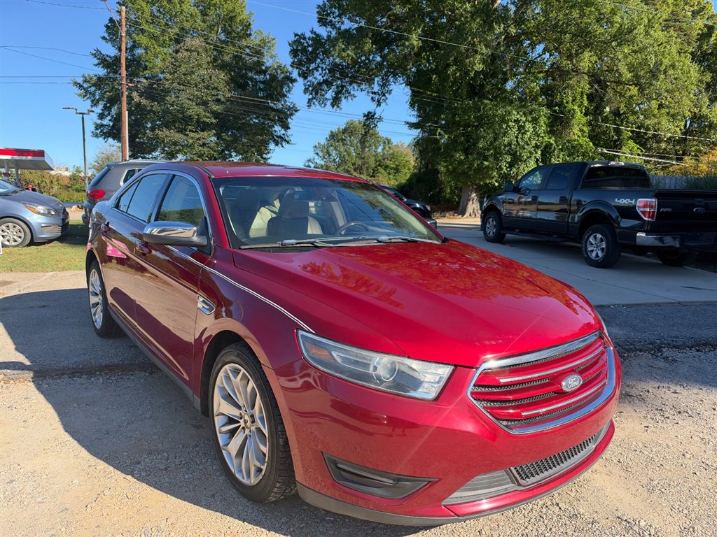 Used 2017 Ford Taurus Limited FWD image 6