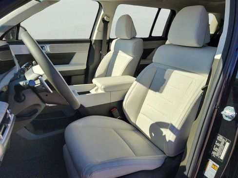 New 2025 Hyundai Santa Fe Calligraphy image 15