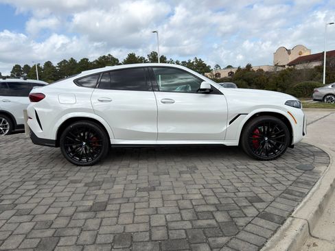 New 2026 BMW X6 xDrive40i w/ Executive Package AWD/4WD image 8