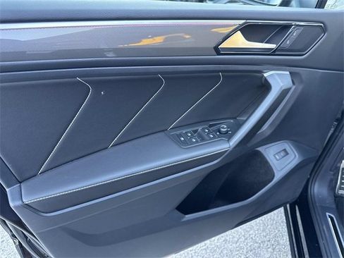 Certified 2024 Volkswagen Tiguan SE R-Line image 12