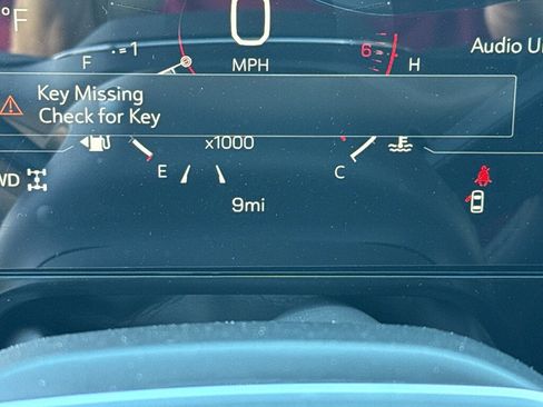 New 2026 GMC Yukon Elevation image 14