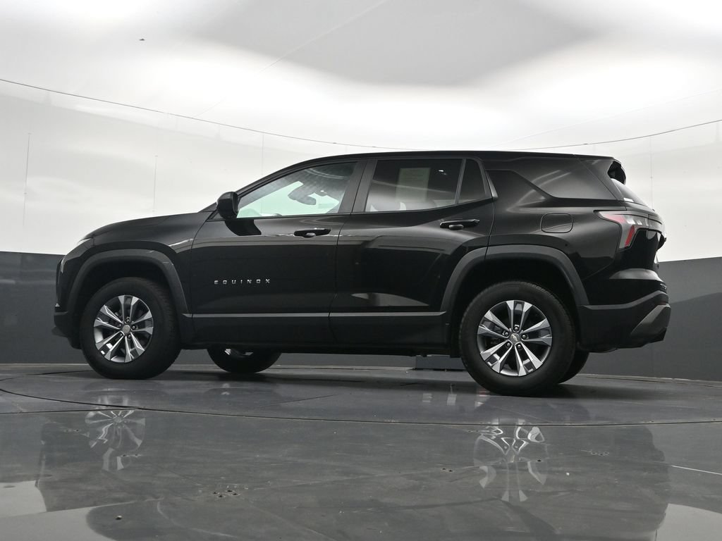 Certified 2026 Chevrolet Equinox LT AWD/4WD image 32