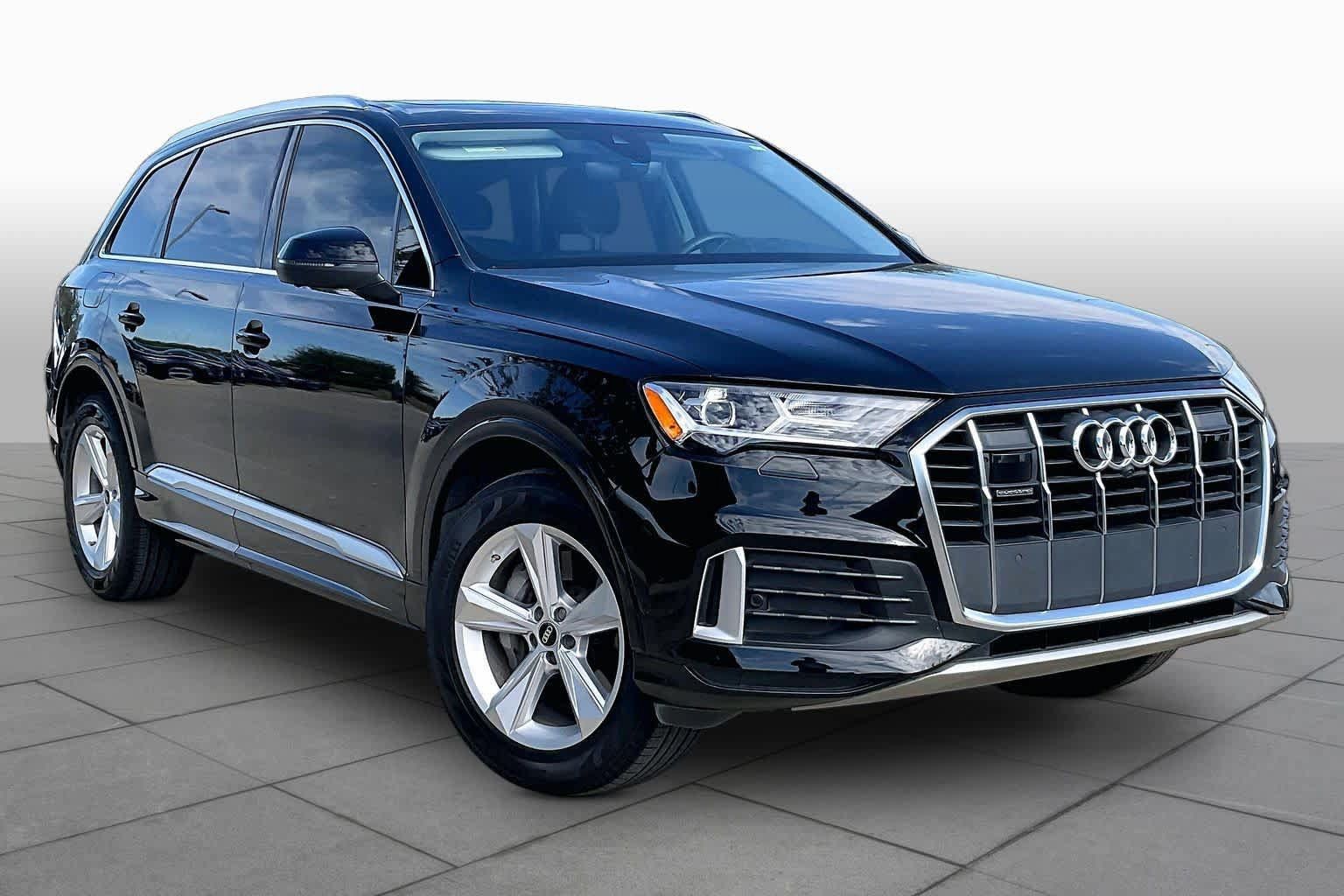 Used 2023 Audi Q7 2.0T Premium w/ Convenience Package AWD/4WD image 3