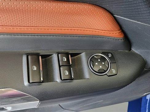 Used 2024 Ford Mustang Premium image 13