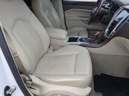 Used 2015 Cadillac SRX Luxury w/ Driver Awareness Package image 22