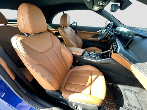Used 2024 BMW 430i Convertible w/ M Sport Package RWD image 29