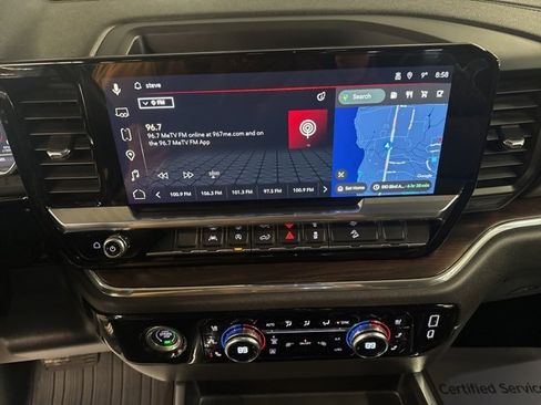 Used 2023 GMC Sierra 1500 SLT image 14