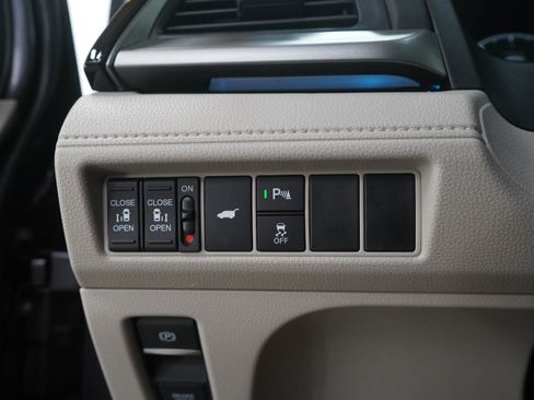 Used 2026 Honda Odyssey Touring image 27
