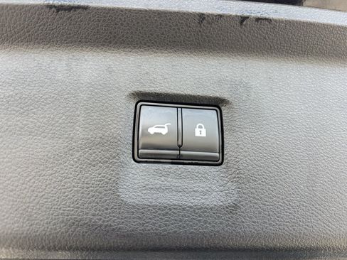 Used 2023 INFINITI QX60 Luxe image 24