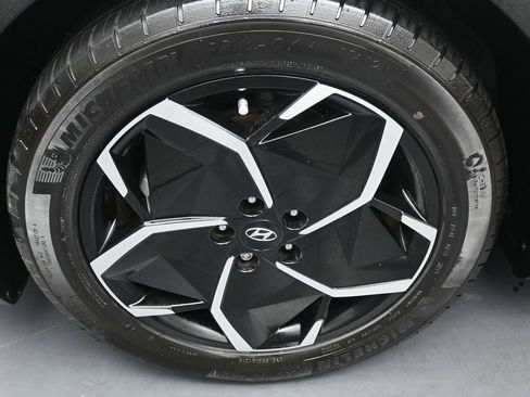 Used 2023 Hyundai Ioniq 5 SEL w/ Cargo Package image 41