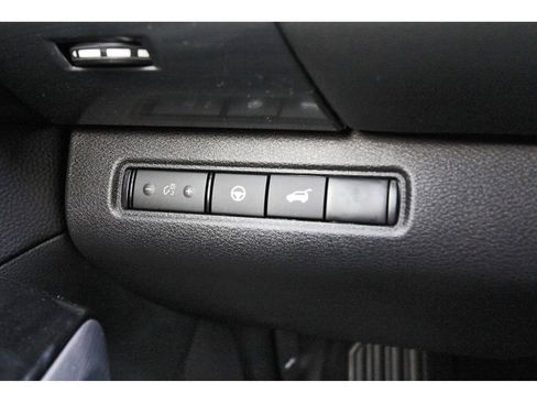 New 2026 Nissan Pathfinder SL w/ SL Premium Package image 16