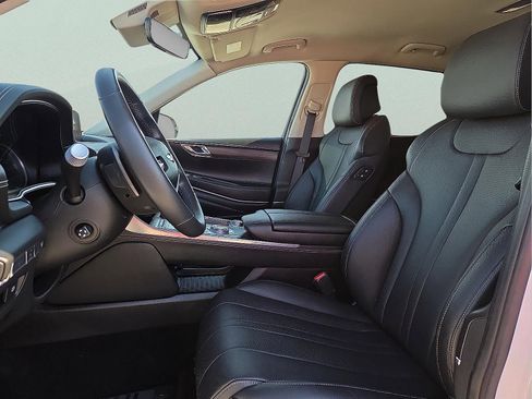 Used 2024 Genesis GV80 2.5T image 14