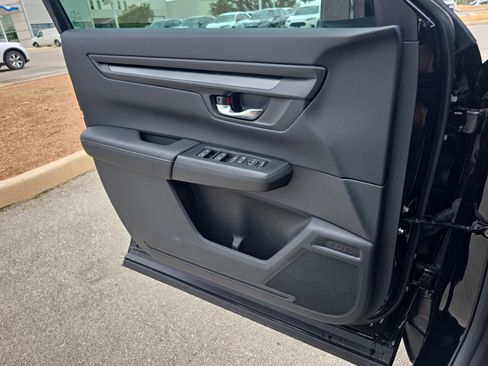 Certified 2026 Honda CR-V LX image 14