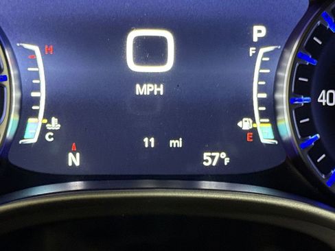 New 2026 Chrysler Pacifica Select image 13