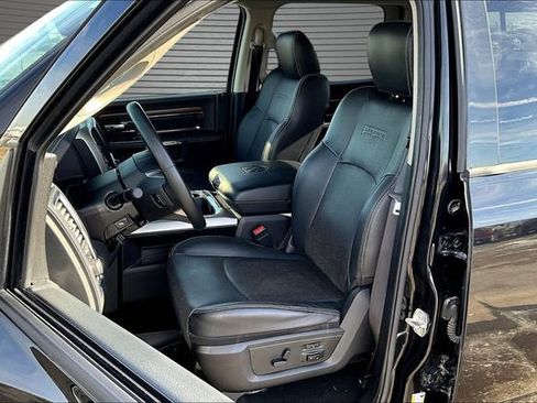 Used 2016 RAM 1500 Laramie w/ Convenience Group image 22