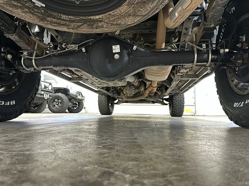 Used 2017 Toyota Tacoma TRD Pro AWD/4WD image 15
