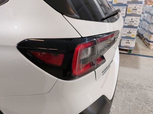 Certified 2025 Subaru Outback Limited image 36