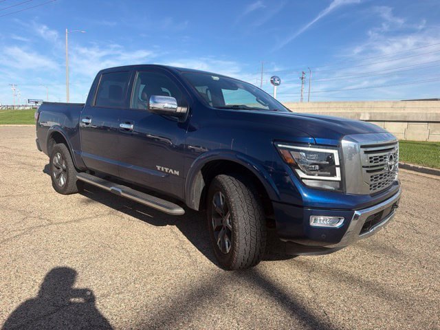 Used 2023 Nissan Titan Platinum Reserve w/ Moonroof Package AWD/4WD image 2