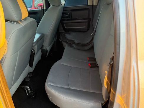 Used 2016 RAM 1500 Express AWD/4WD image 17